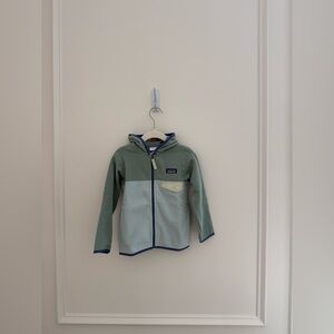 NWT 3T Patagonia Kids Hooded Fleece Jacket - Sage Green & Light Mint